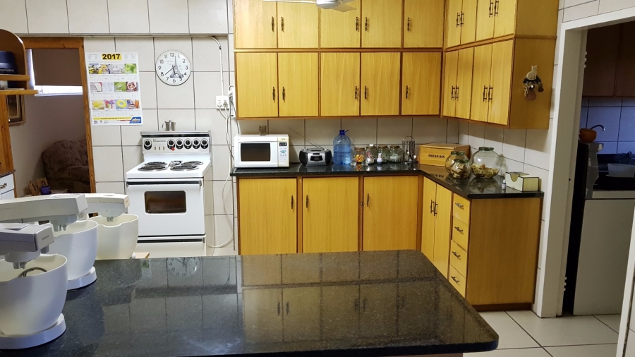 3 Bedroom Property for Sale in Kromkloof North Sh Free State